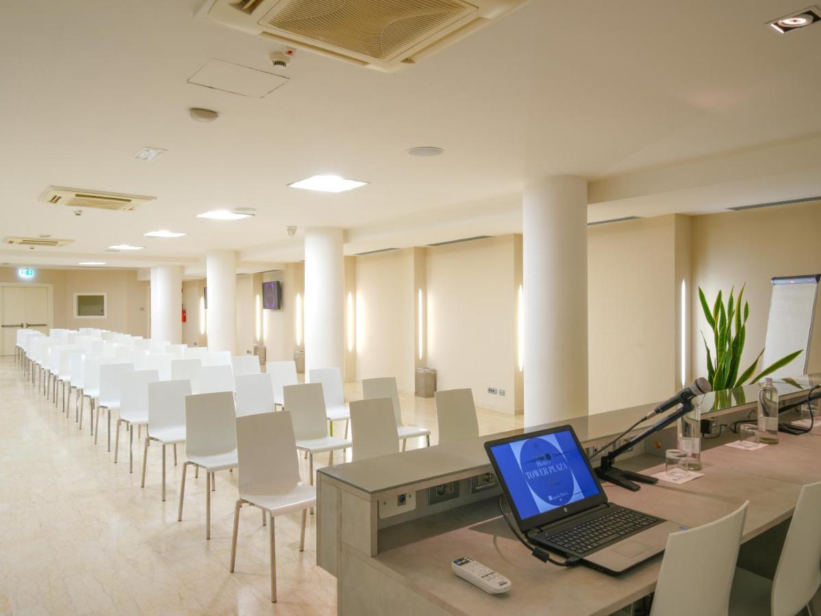 Готель Pisa Tower Plaza Екстер'єр фото The conference room