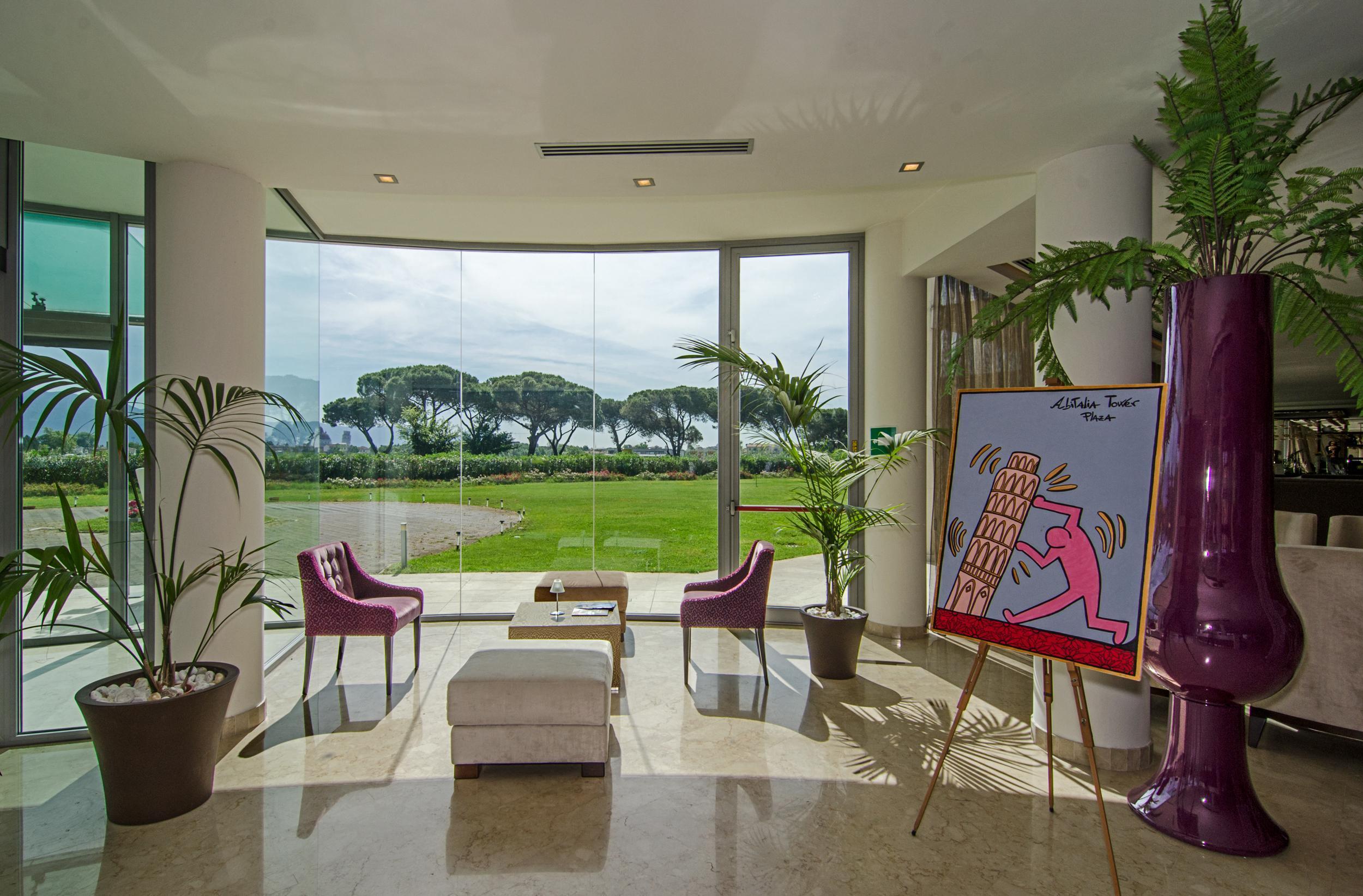 Готель Pisa Tower Plaza Екстер'єр фото The lobby of the hotel